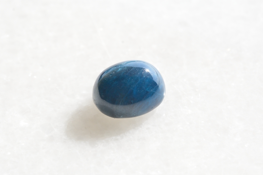 ブルーアパタイト キャッツアイ【3】天然石ルース・カボション（15×13mm）