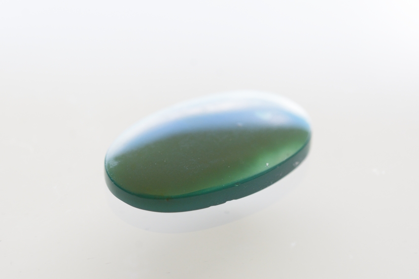 ブルーオパール【11】天然石ルース・カボション（20×12.5mm）