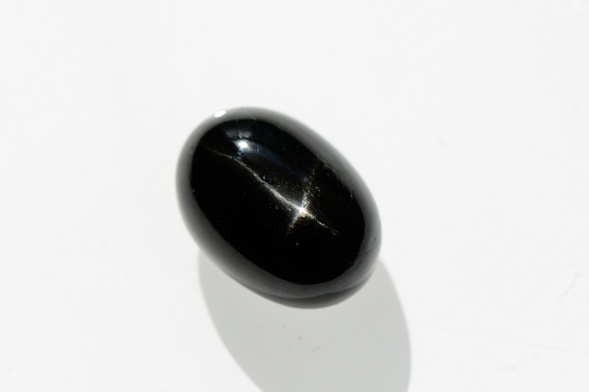 ブラックスター【6】天然石ルース・カボション　（19×14mm）