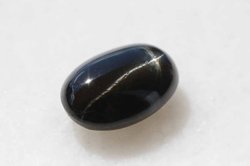 ブラックスター【11】天然石ルース・カボション　（28.5×20mm）