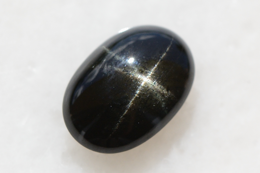 ブラックスター【16】天然石ルース・カボション　（20.5×14.5mm）