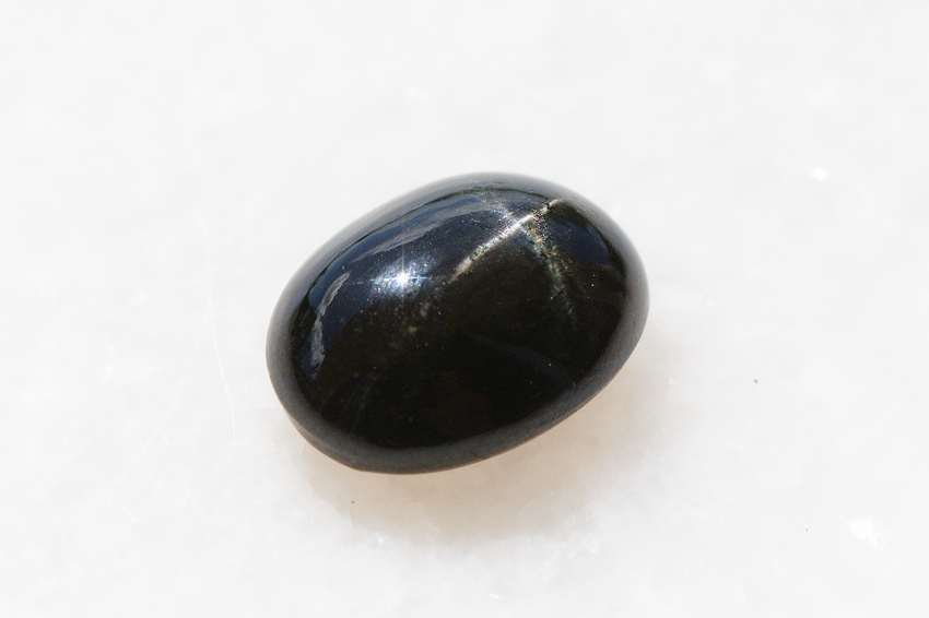 ブラックスター【24】天然石ルース・カボション　（17×13mm）