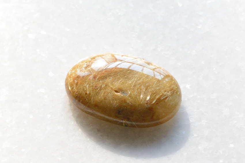 ゴールドルチルクォーツ【7】天然石ルース・カボション（24.5×16.5mm）