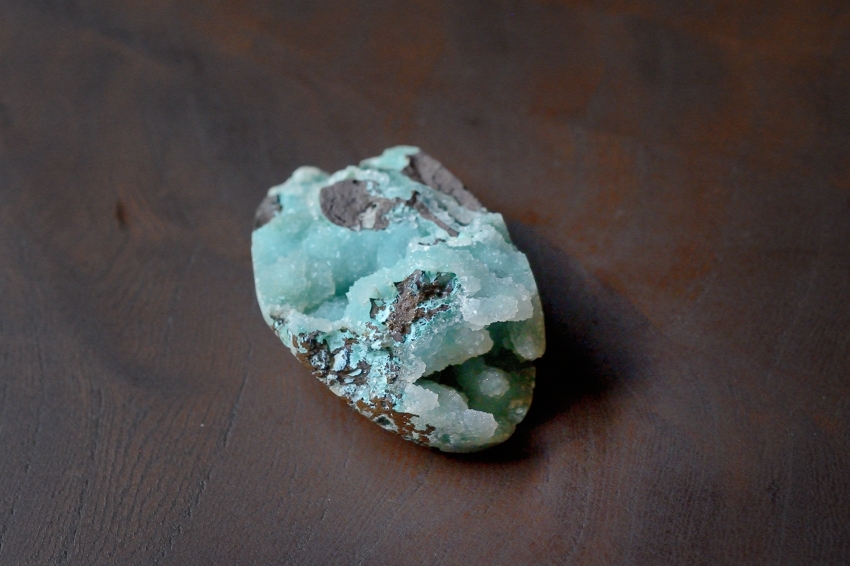 ジェムシリカ・ドゥルージー【1】　天然石ルース・カボション　（42×25.5mm）