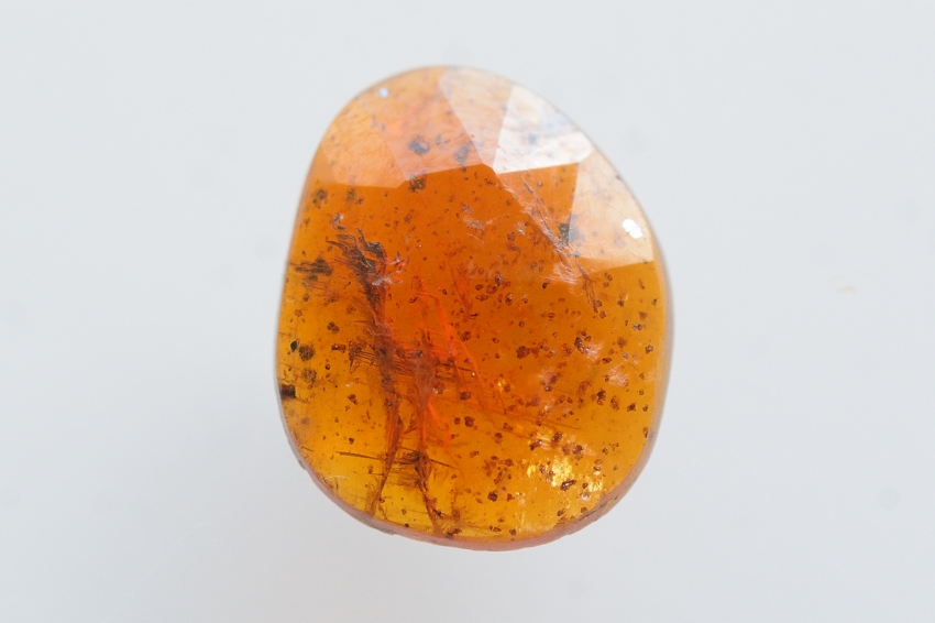 オレンジカイヤナイト【5】天然石ルース・カボション・ローズカット（11×9mm）