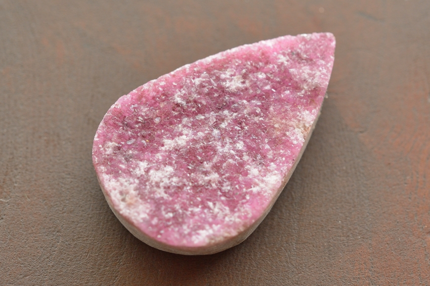 ピンクコバルトカルサイト（ドゥルージー）【3】天然石ルース・カボション（28×18mm）