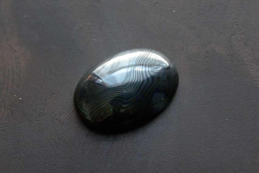 サイロメレーン【5】天然石ルース・カボション（25×17.5mm）