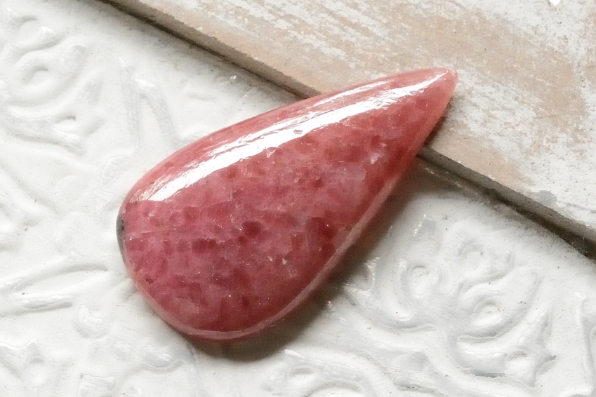 ロードナイト【15】天然石ルース　（33.5×17.5mm）